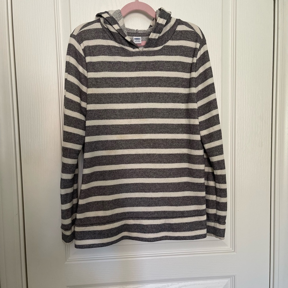 Old Navy Girls Gray Striped Lace-Up Hoodie – Size L (10/12)